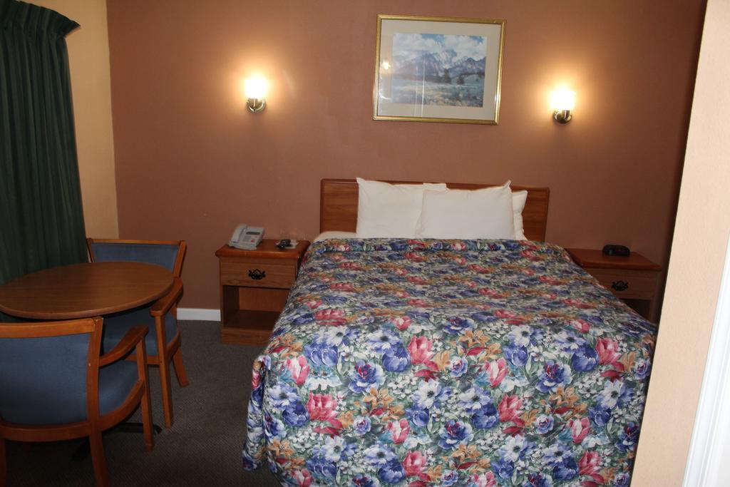 Budget Inn Lynchburg And Bedford Goode Номер фото